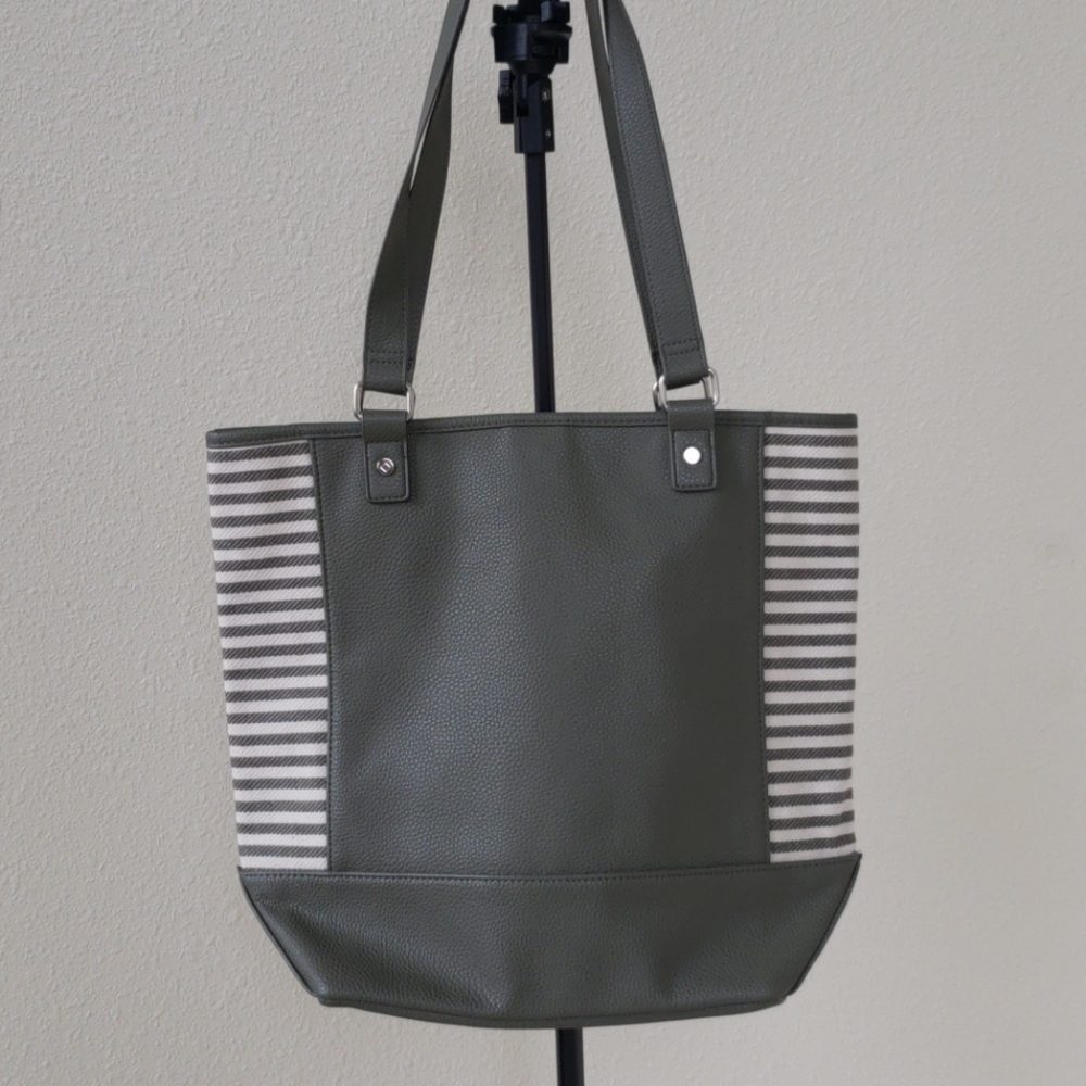 NWOT - Jewell by Thirty One Bag
